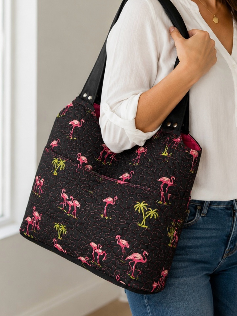 Donna Sharp Flamingo Quilted Tote Bag Black with Pink Flamingo Print